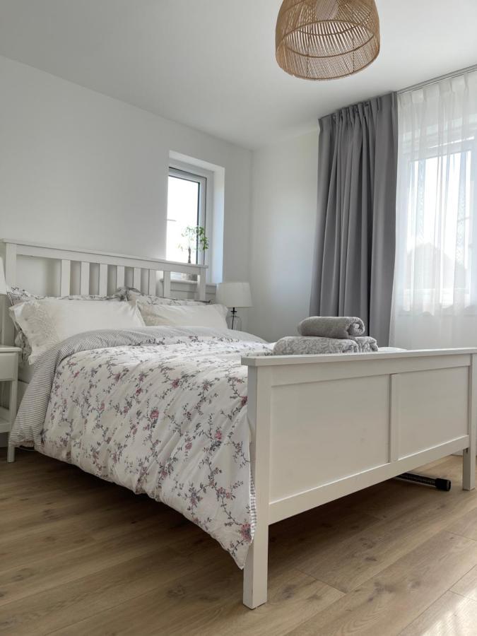 4 Bedrooms House With Garden Edinburg Exteriör bild